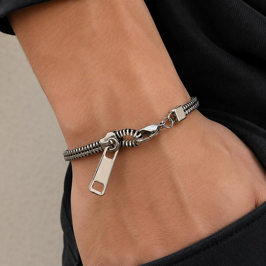 Zipper bracelet - close-up detail