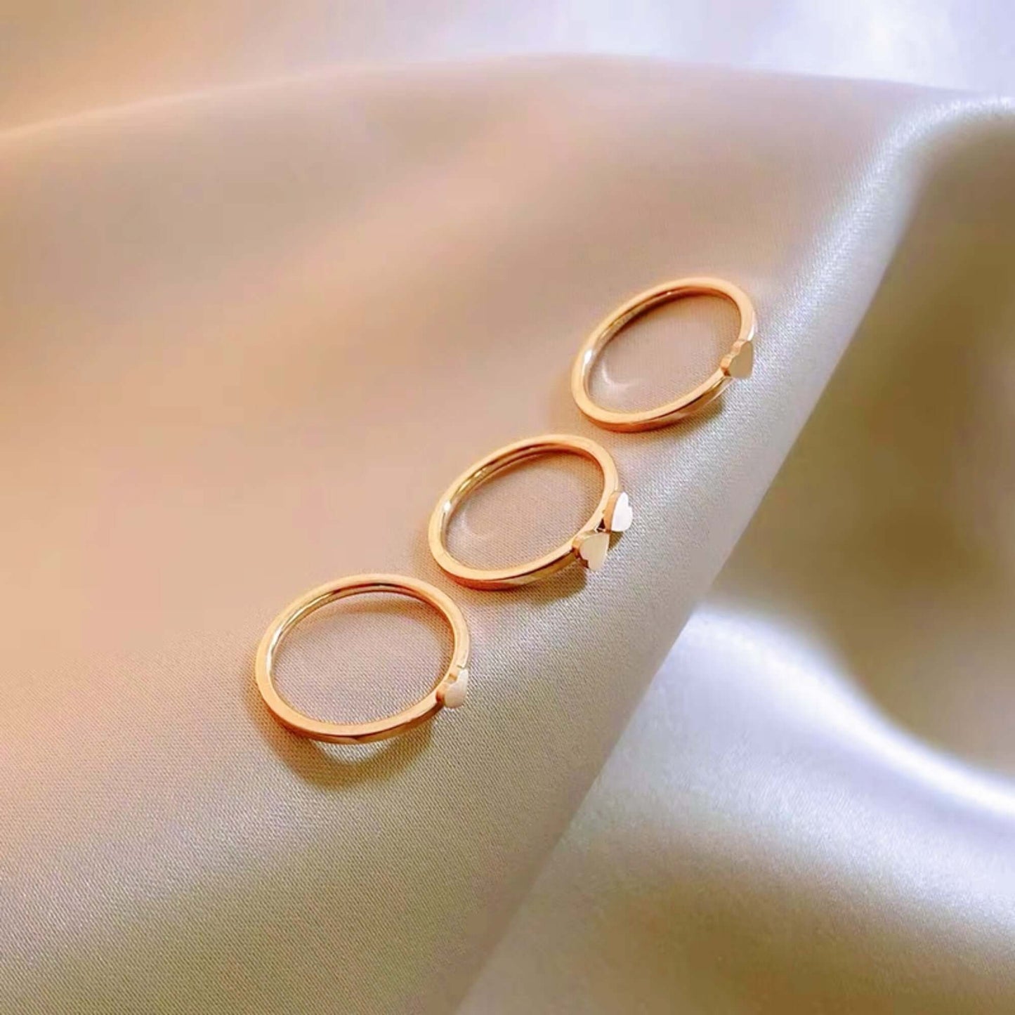 3 Pcs Stackable Heart Clover Ring Set in Rose Gold, 3 Pcs Ring Four-leaf Clover Ring for Women, Three-in-one Ring,
