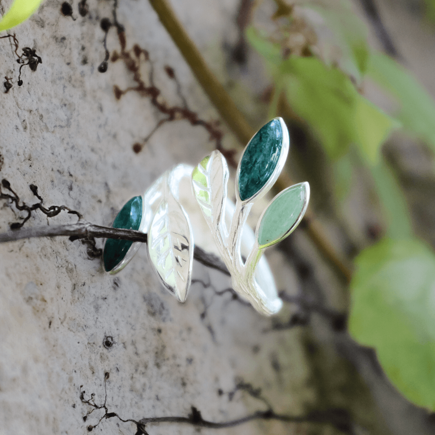 Olive Leaf Bypass Ring with Natural Green Aventurine, Ivy Ring, Green Leaf Ring, Adjustable Ivy Ring, Sterling Silver Green Leaf Ring,
