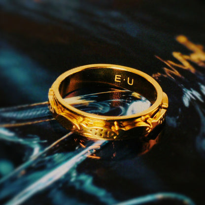 Gold flow engraved fish anxiety spinner ring - EffortlesslyUs