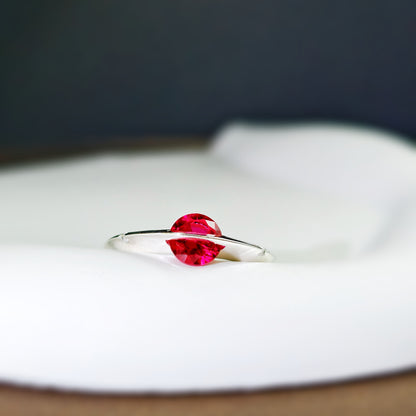 Floating lab ruby silver-plated brass spinner ring - EffortlesslyUs