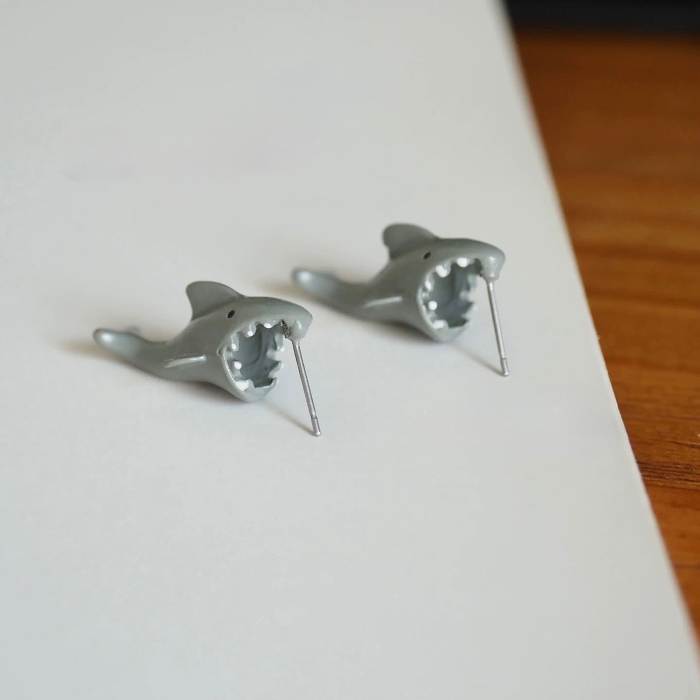 Enamel shark bite earrings detail - EffortlesslyUs