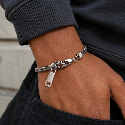 Zipper bracelet size and scale