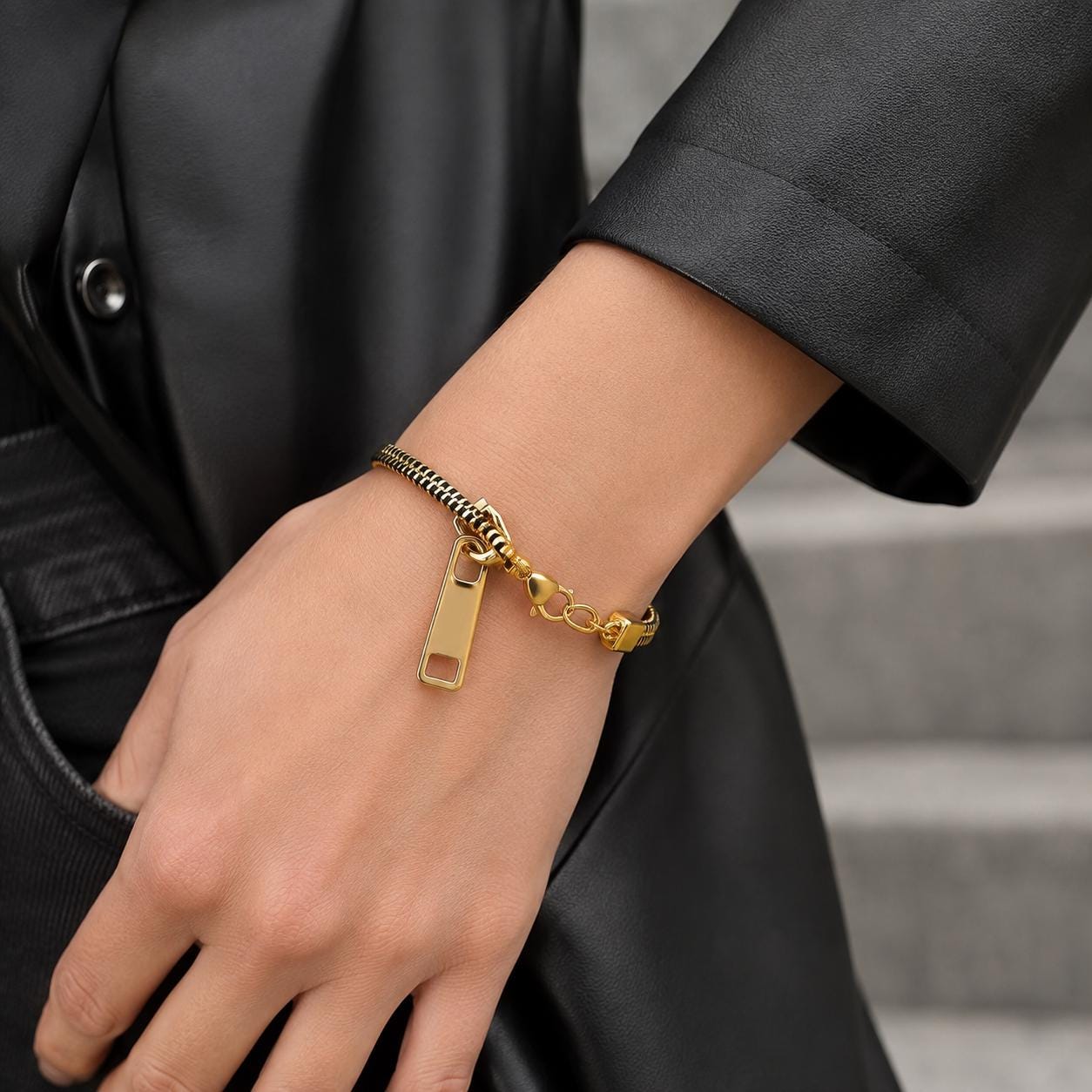 Zipper bracelet gold and silver options