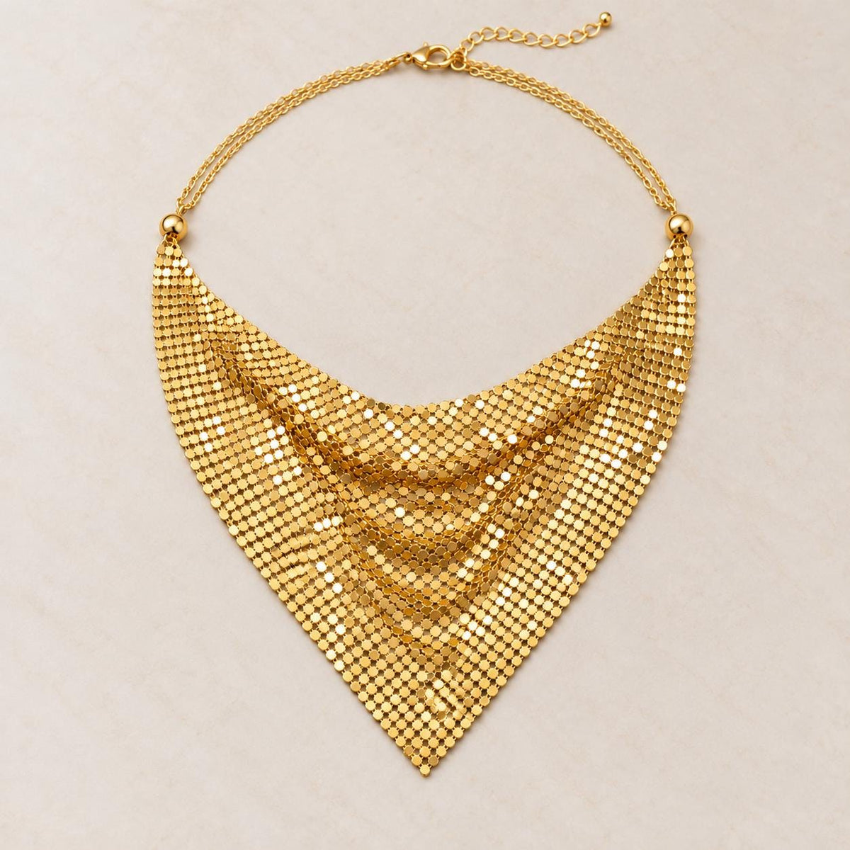 Mesh bandana necklace - close-up detail