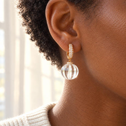 Clear ribbed glass bead drop huggie earrings in gold